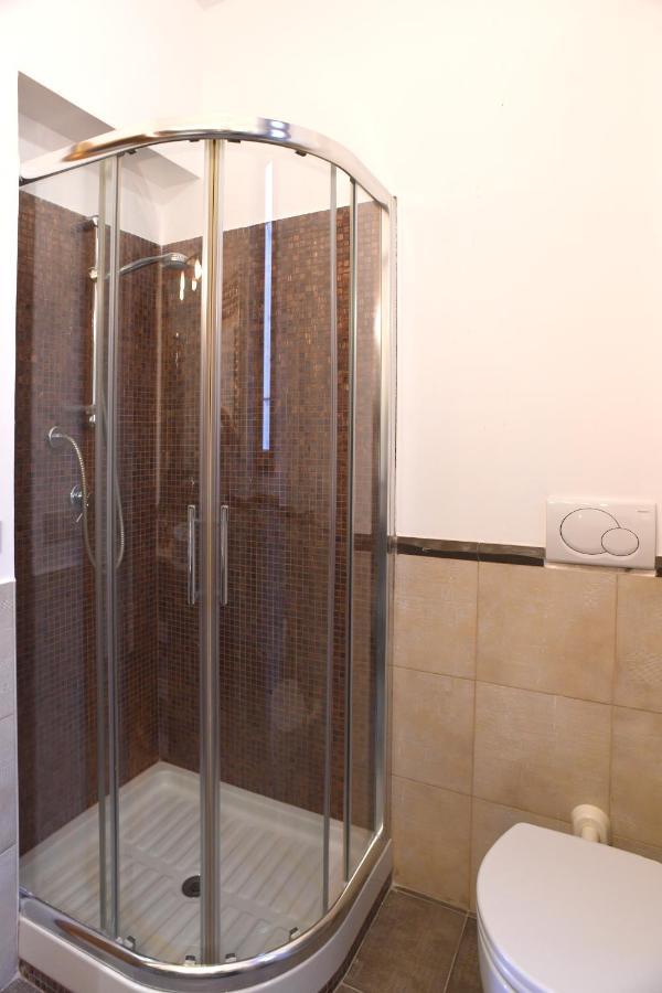 רומא Domus Laura In Trastevere מראה חיצוני תמונה