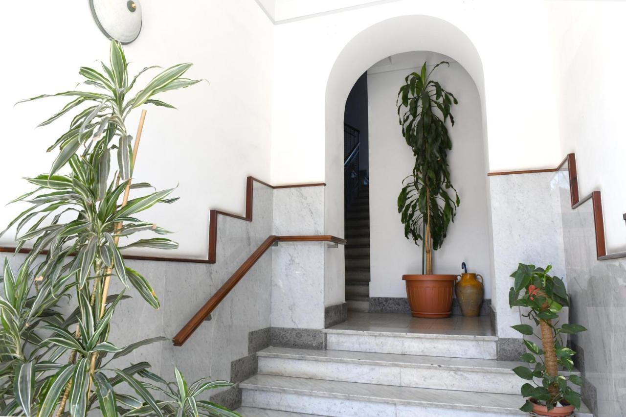 רומא Domus Laura In Trastevere מראה חיצוני תמונה